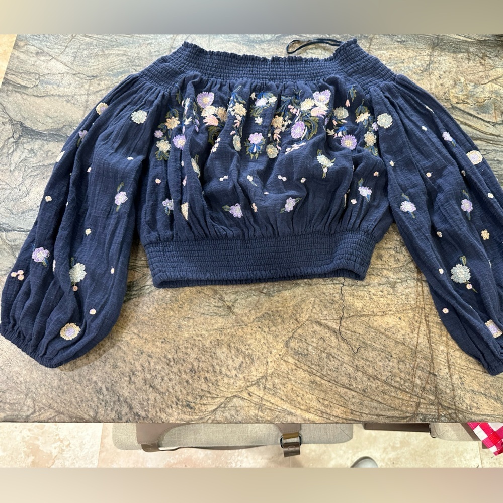 FREE PEOPLE Navy Saachi Smocked Top (101) - Picture 5 of 8